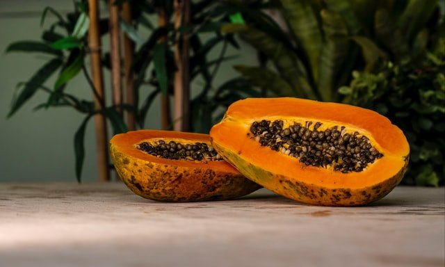 Sliced Papaya