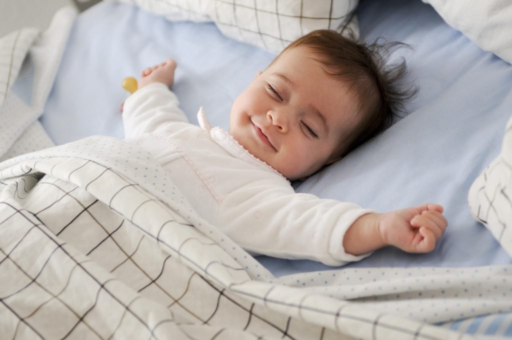 kid having peacefull sleep